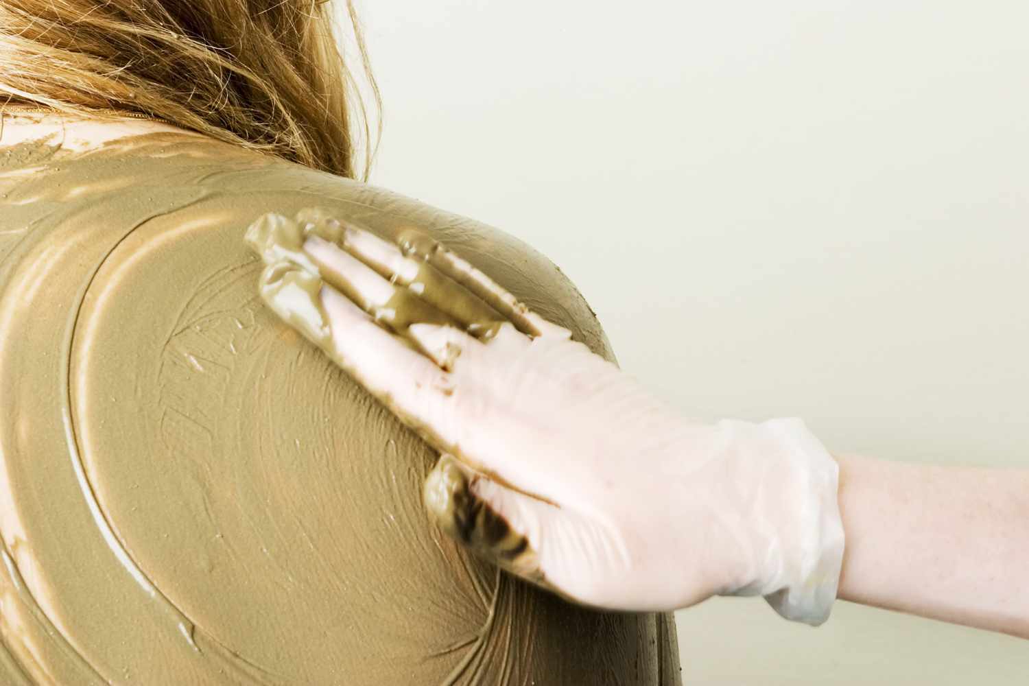 Have You Tried a Body Wrap Mud Treatment? Body Wrap Distributing